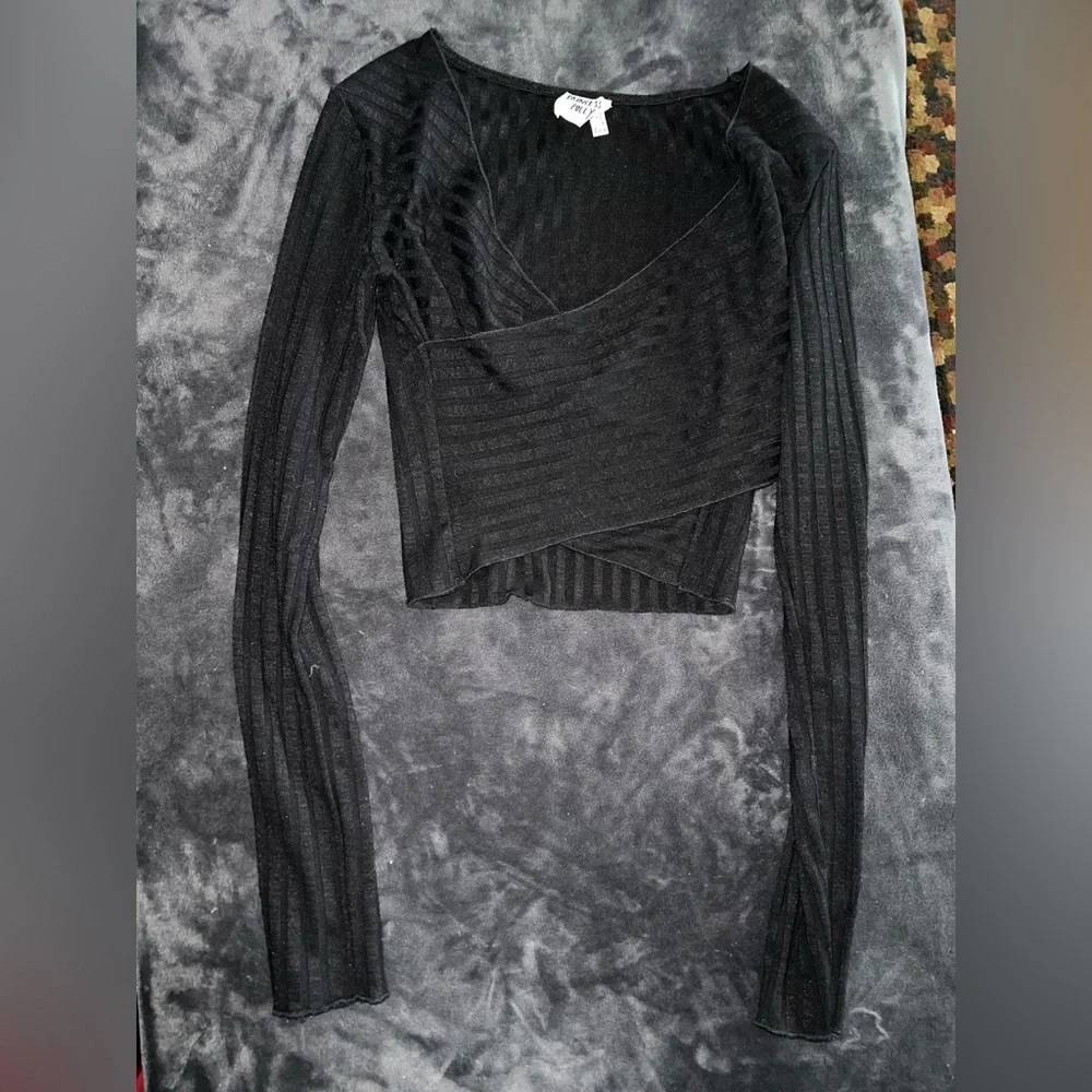 Princess Polly Abigal Top in Black Size 4 - Picture 14 of 14